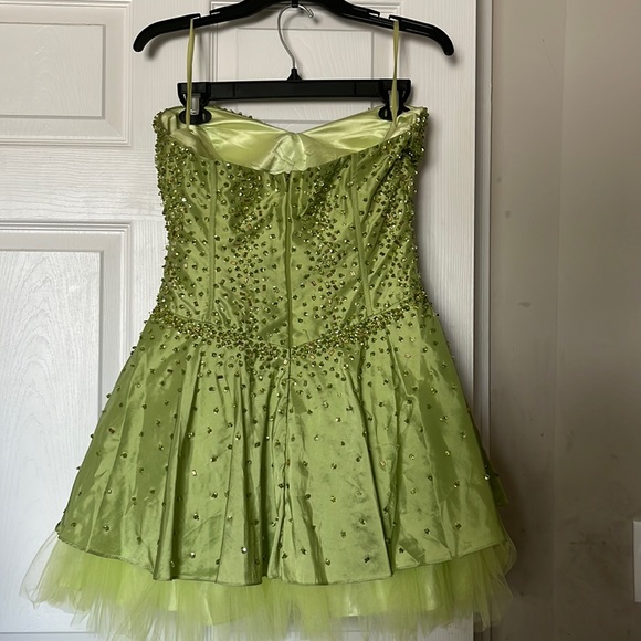 Brand- May Queen , Color- Sage green, Beads ( green,clear, & gold) - Picture 2 of 3